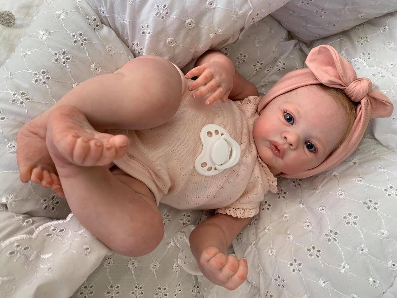 18 Inch Lifelike Reborn Baby Dolls Similar Silicone Full Body Vinyl Girl Realistic Newborn Baby Dolls That Look Real Anatomically Correct Washable Toy Xmas Gifts