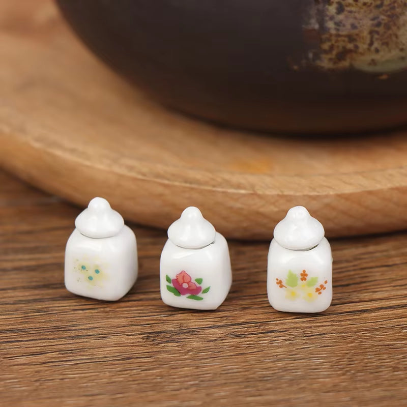 3Pcs 1:12 Dollhouse Mini Ceramic Food Cans Kitchen Ceramic Miniatures Accessories Porcelain Eating Jar Doll Kitchen Decoration