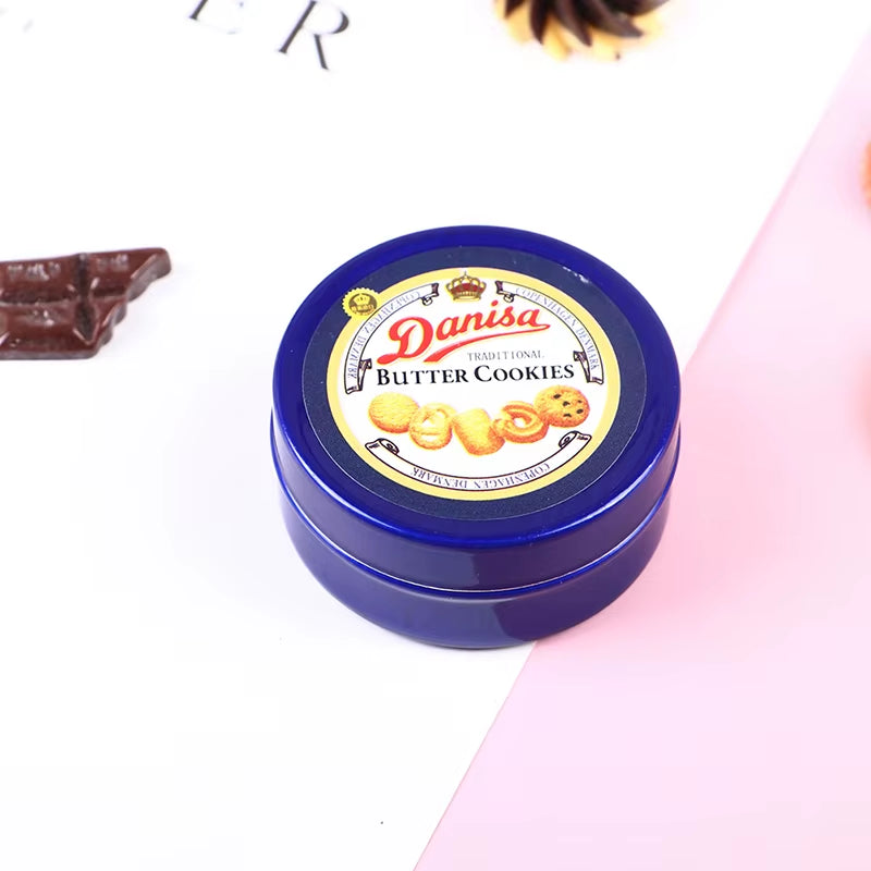 1Pcs 1/12 Dollhouse Miniature Danish Cookie Blue Tin Box Model Set Kitchen Accessories for Doll House Decor Kids Toys Gift