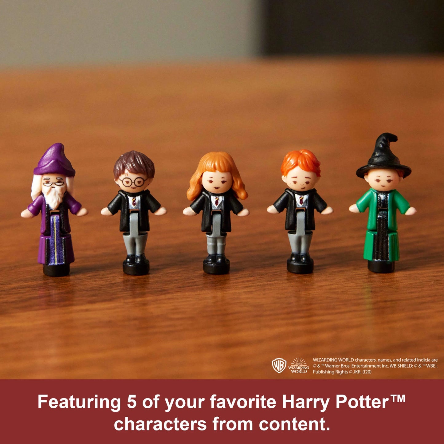 Dolls and Playset, Collector Harry Potter Compact with 5 Dolls and 11 Accessories