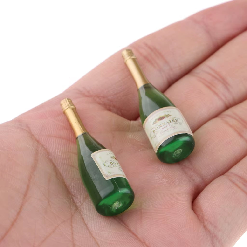 2/4/6Pcs Dollhouse Miniatures Glass 1:12 Wine Bottles Plastic Set Liquor Miniature Champagne Cocktail Bottles Model Accessory