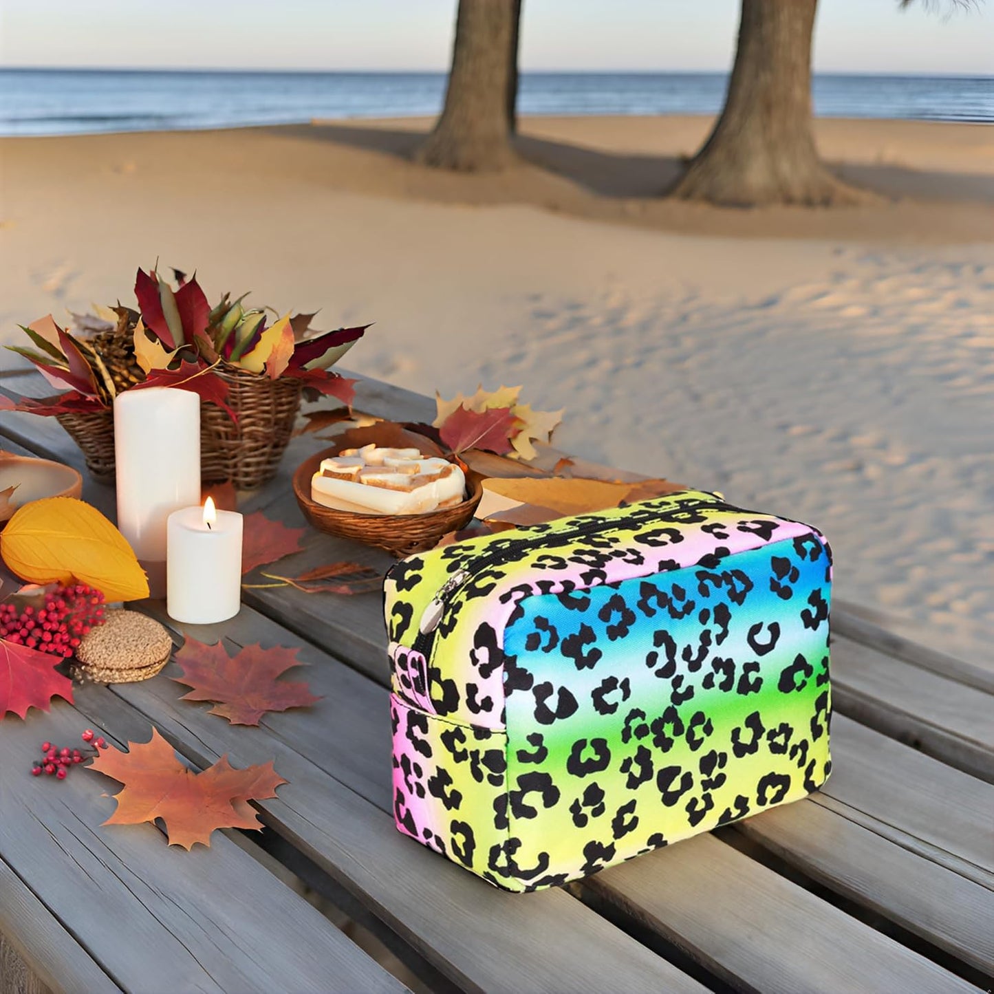 Leopard Print Makeup Bag for Women, Cheetah Daily Cosmetic Bag, Canvas Zipper Travel Stuff Beauty Bag, Western Christmas Accessories, Leopard Print Gifts (Multicolor Leopard, L)