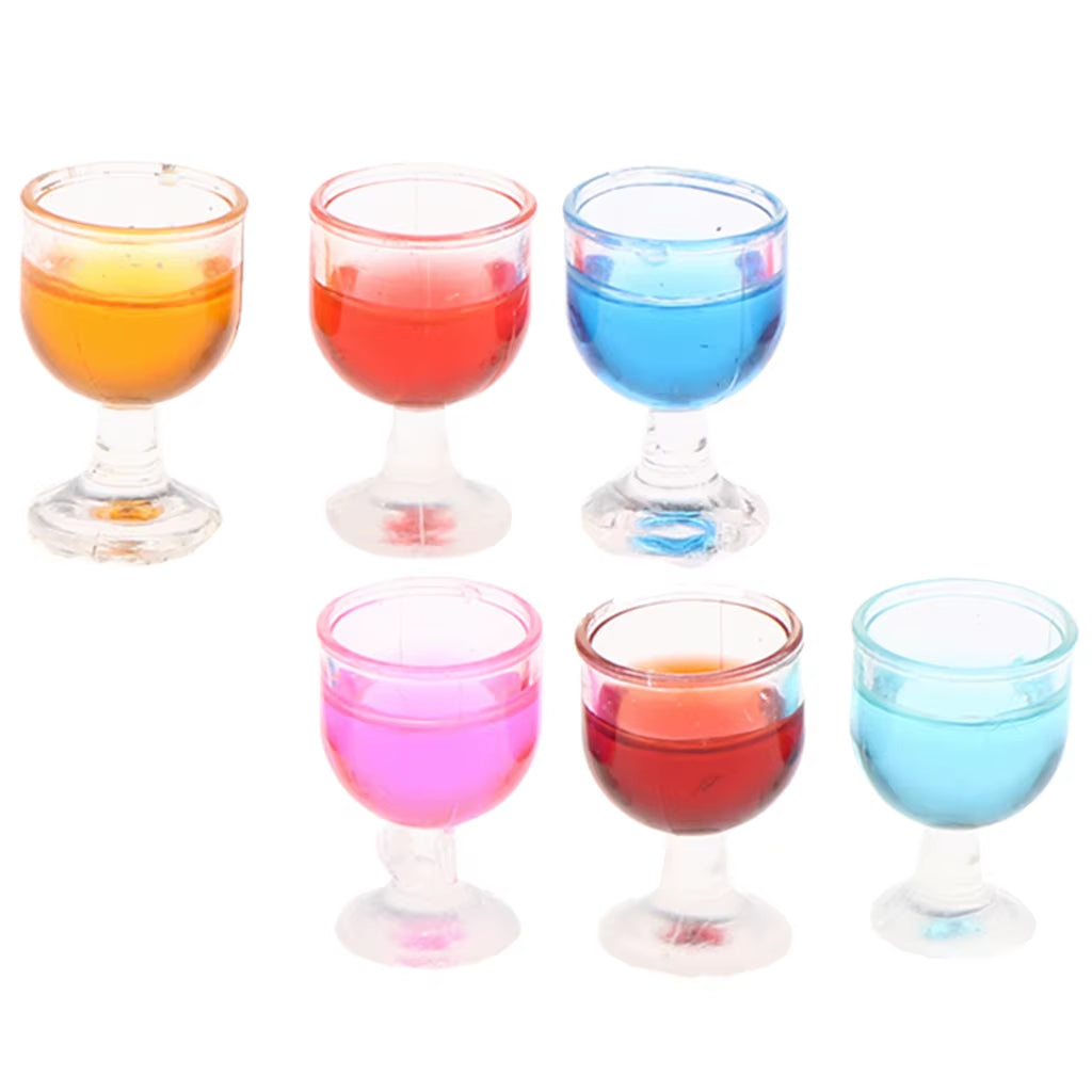 2/4/6Pcs Dollhouse Miniatures Glass 1:12 Wine Bottles Plastic Set Liquor Miniature Champagne Cocktail Bottles Model Accessory