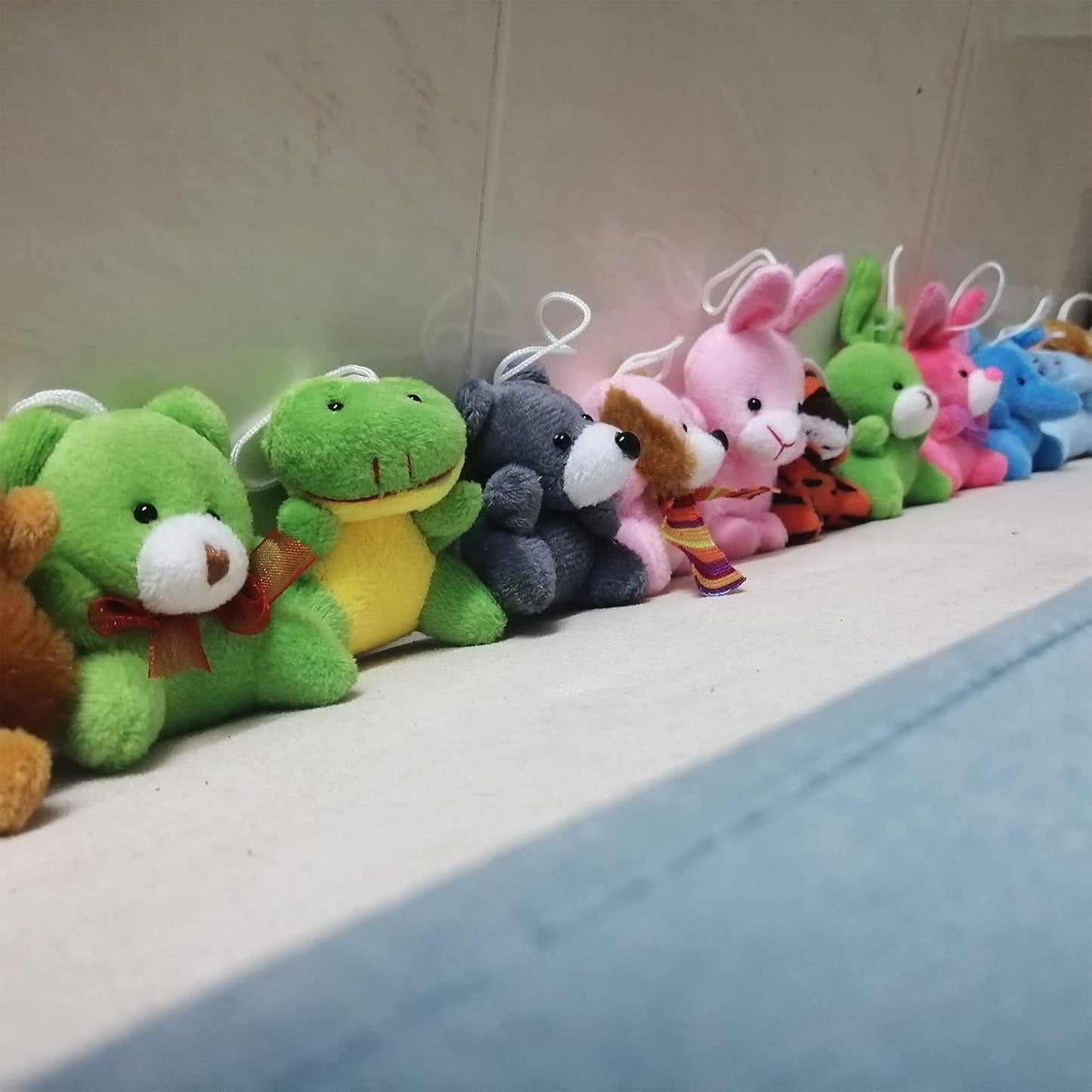30 Pack Mini Plush Animals Toys Set, Small Plush Stuffed Animals Easter Gifts for 36 Months up Kids Classroom Easter Eggs Filled Easter Basket Stuffers for Classroom