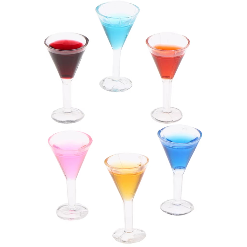 2/4/6Pcs Dollhouse Miniatures Glass 1:12 Wine Bottles Plastic Set Liquor Miniature Champagne Cocktail Bottles Model Accessory