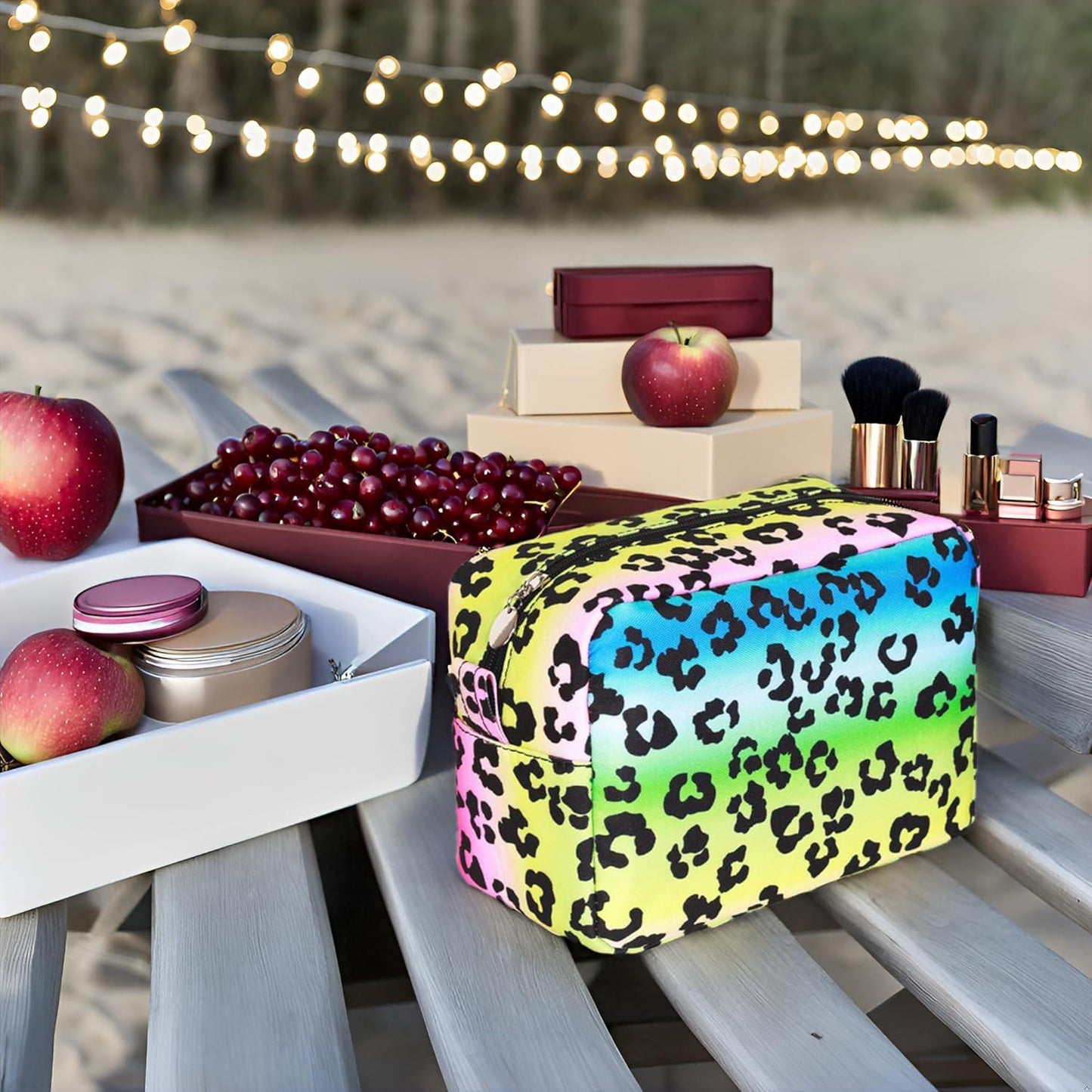 Leopard Print Makeup Bag for Women, Cheetah Daily Cosmetic Bag, Canvas Zipper Travel Stuff Beauty Bag, Western Christmas Accessories, Leopard Print Gifts (Multicolor Leopard, L)