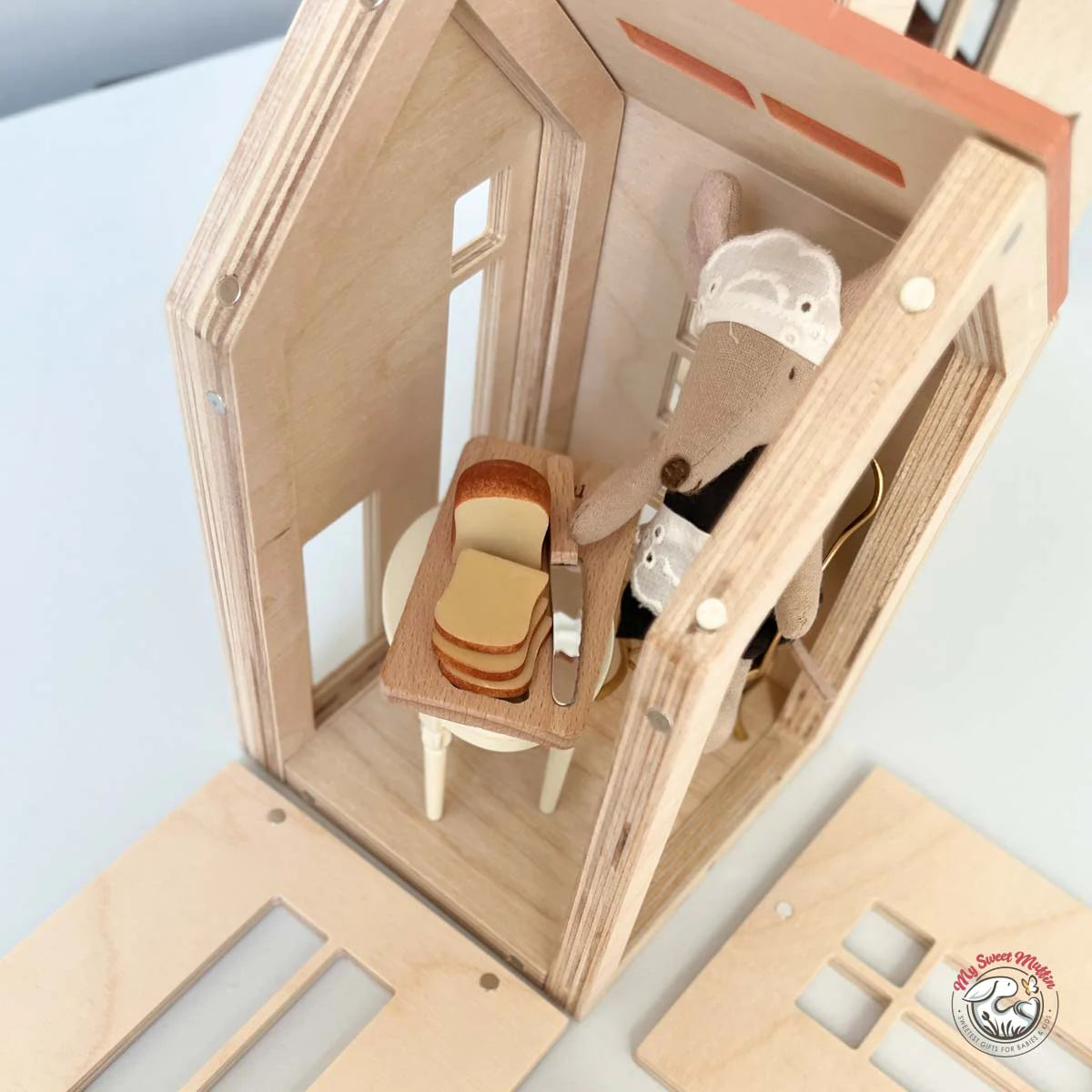Magnetic Wooden Doll House, Medium