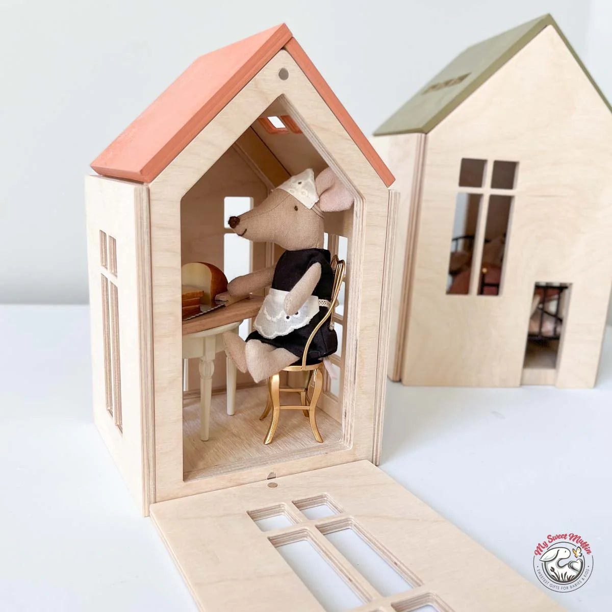 Magnetic Wooden Doll House, Medium