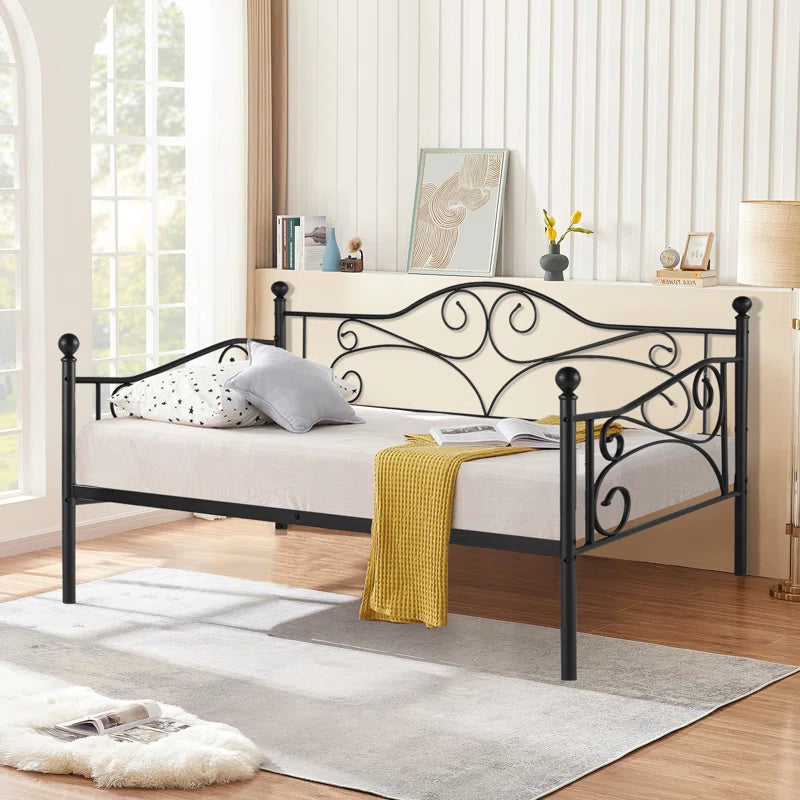 Korecky Daybed