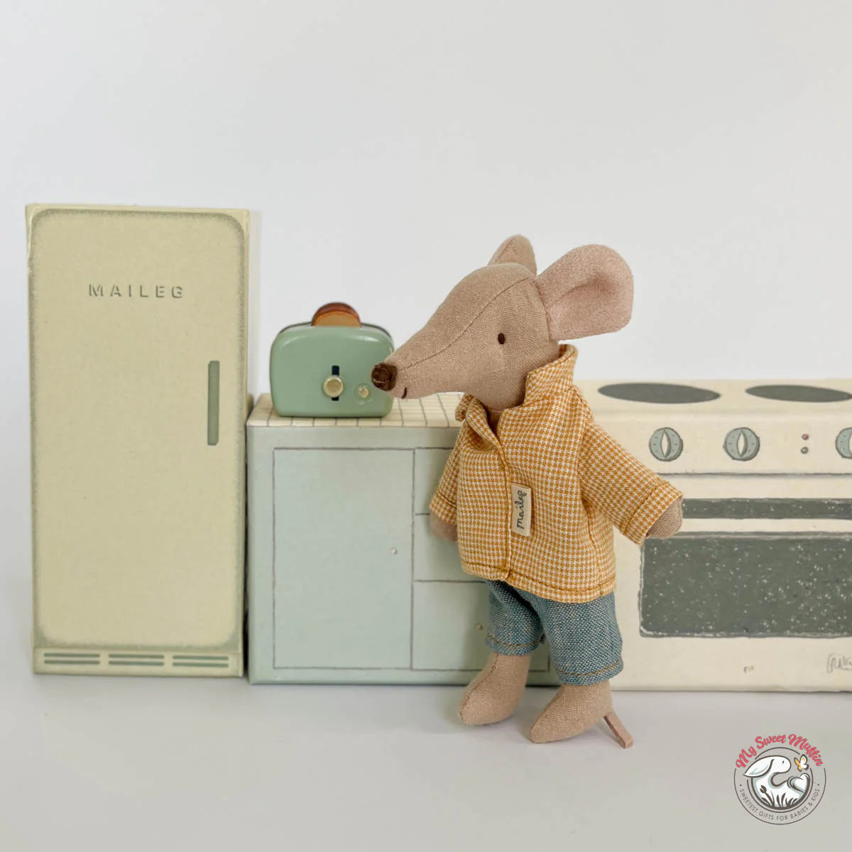 Doll House Toaster with Breads, Mouse Size
