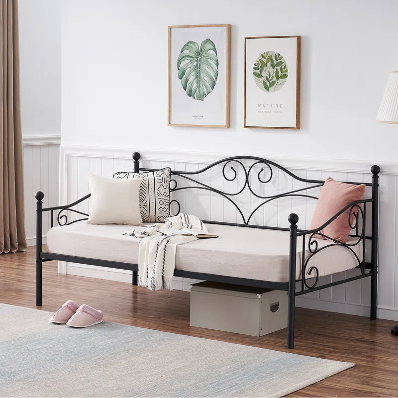 Korecky Daybed