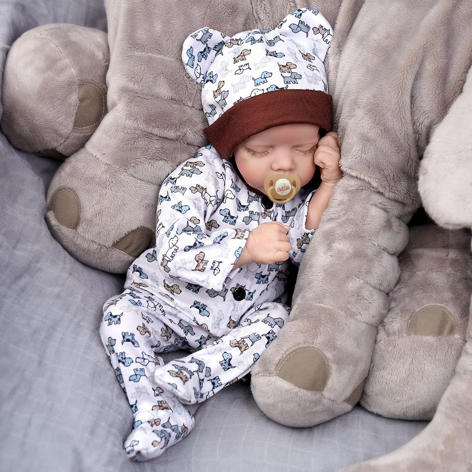 Realistic-Newborn Baby Dolls, 17 Inch Lifelike Reborn Baby Dolls Real Life Baby Dolls with Toy Accessories & Gift Box for Kids 3+ or Reborners Collection