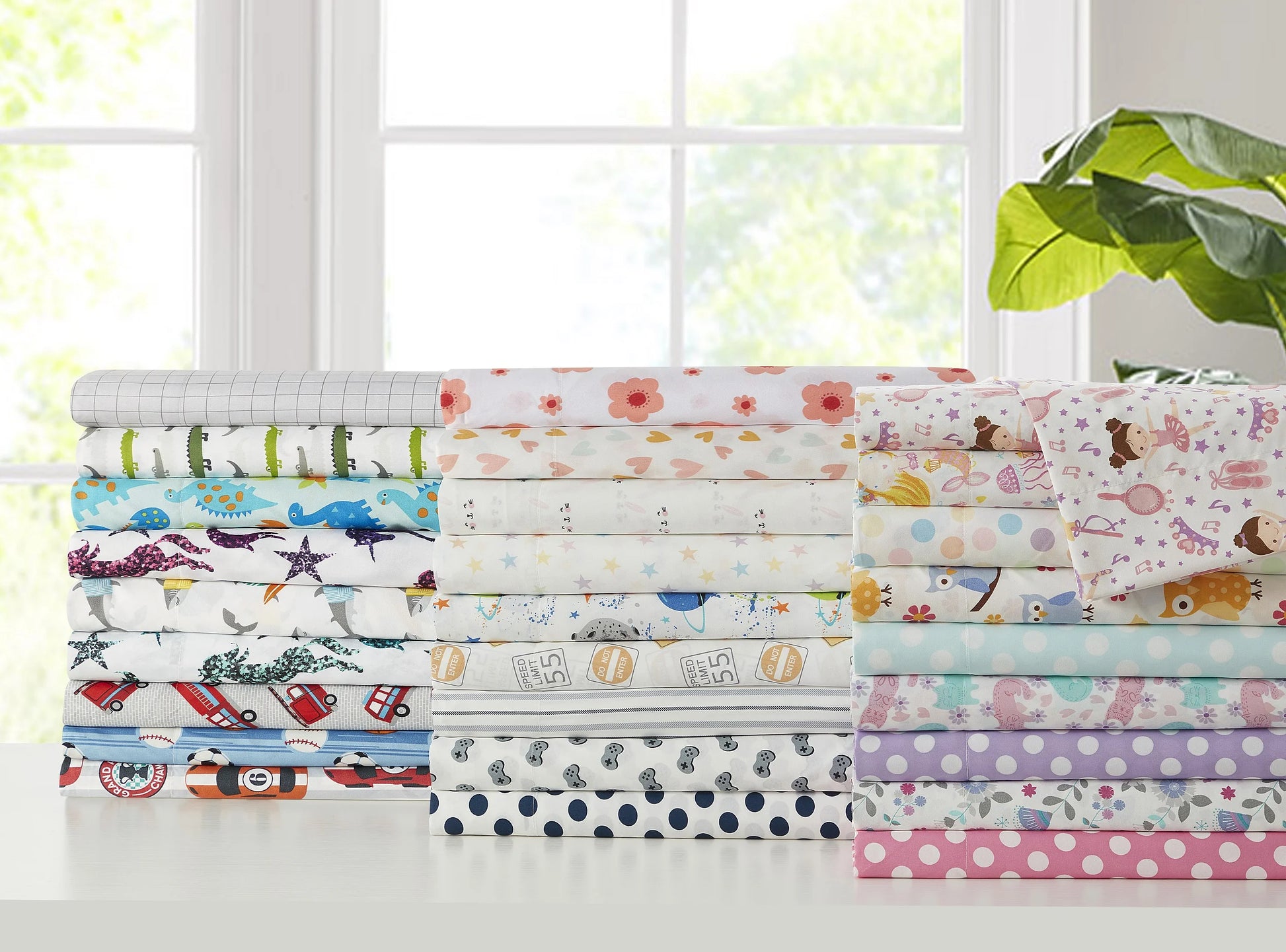 Kute Kids 4-Piece Ultra Soft Maria Multicolor Microfiber Woven Sheet Set, Queen